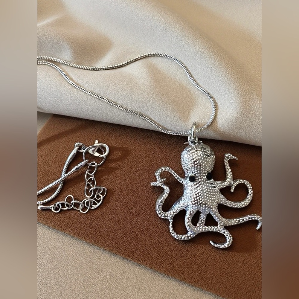 Shiny Silver Toned Octopus Pendant Necklace with Rhinestone Eyes - Picture 7 of 17